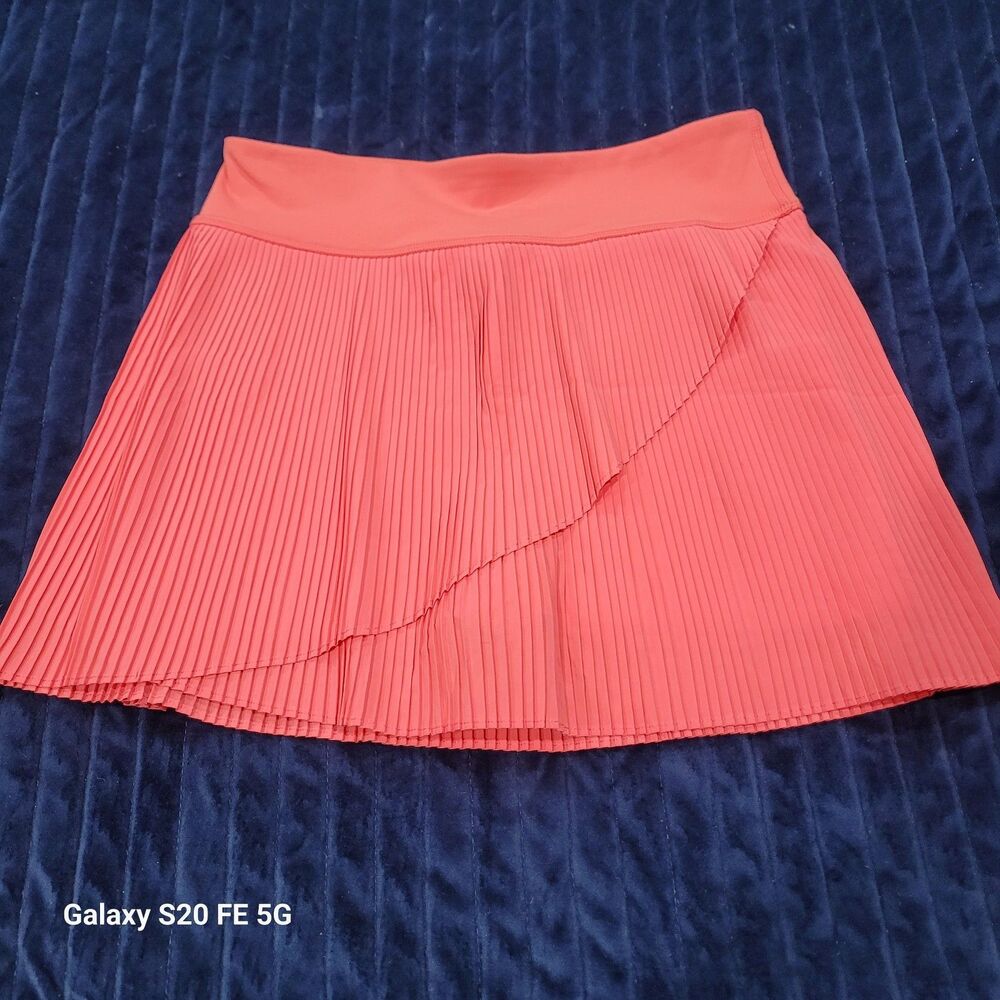Yogalicious Pleated Skort Coral Athletic Skirt Shorts Activewear Womens Sz M B25